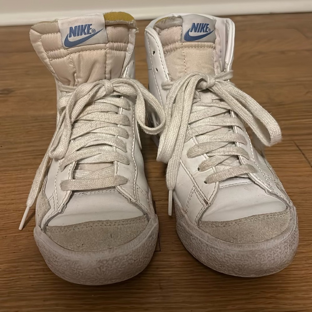 Nike Blazer Mid 77